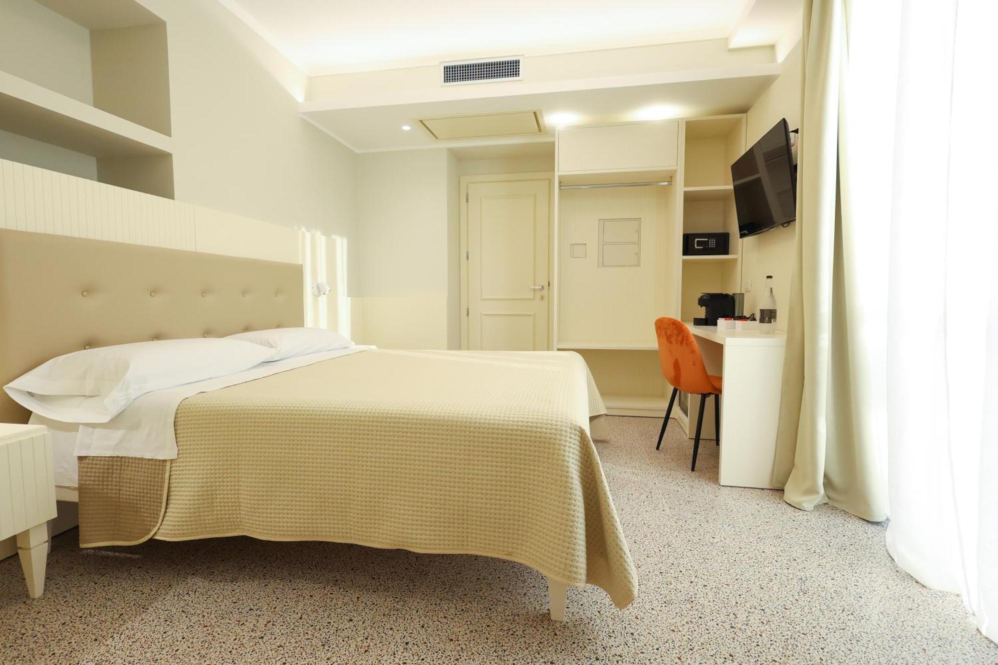 Nazzari B&B โตรเปอา ภายนอก รูปภาพ