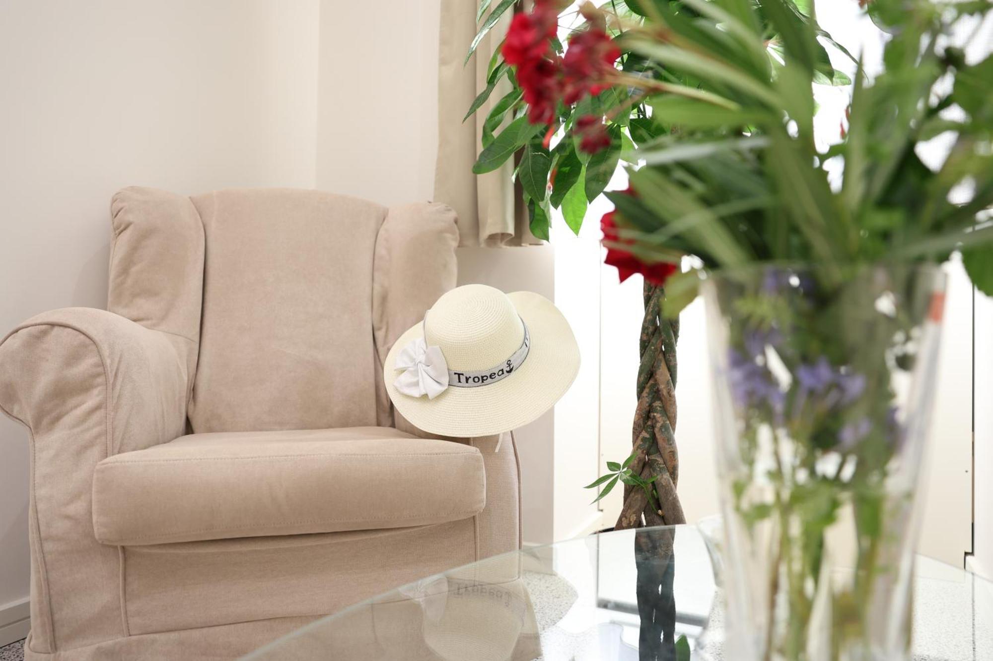 Nazzari B&B โตรเปอา ภายนอก รูปภาพ