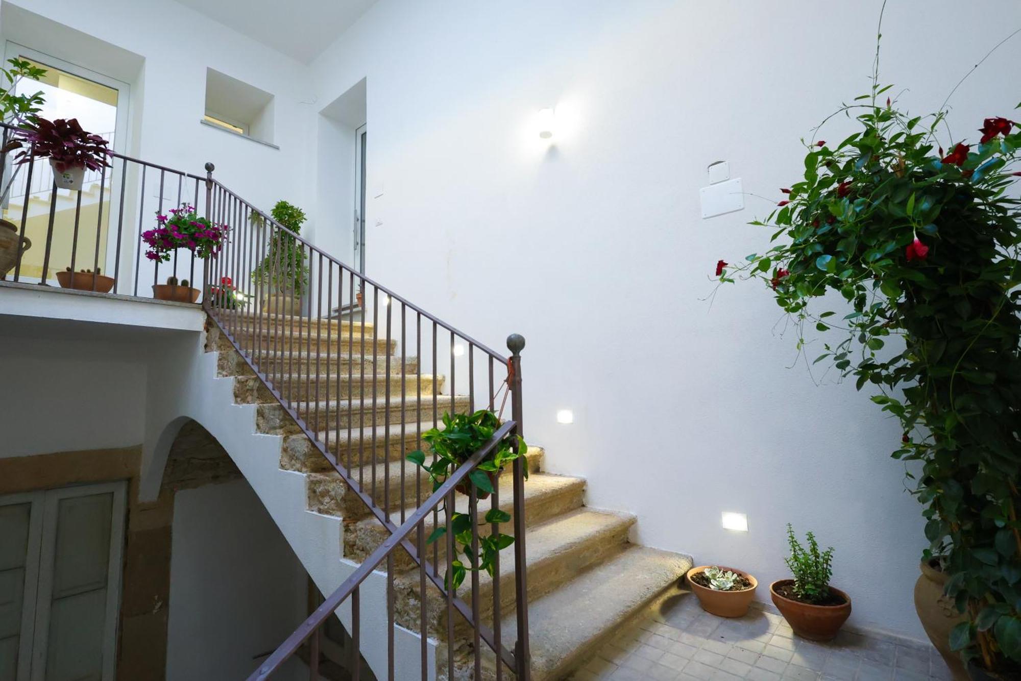 Nazzari B&B โตรเปอา ภายนอก รูปภาพ